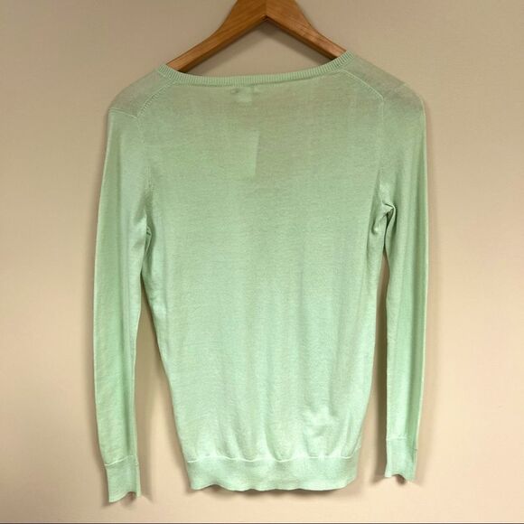 J Crew v neck cotton green sweater. Size XXS - Picture 3 of 4